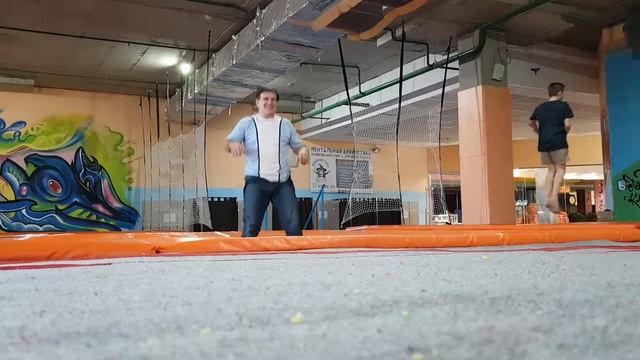 Батут - прикольная штука! смотреть онлайн