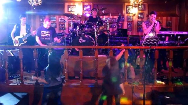 Reactor & HammerHeads в Royal Pub смотреть онлайн