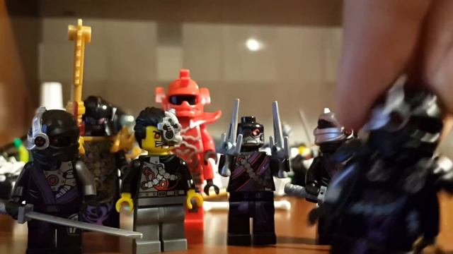 Моя коллекция минифигурок Ninjago с NinjaVoin. смотреть онлайн