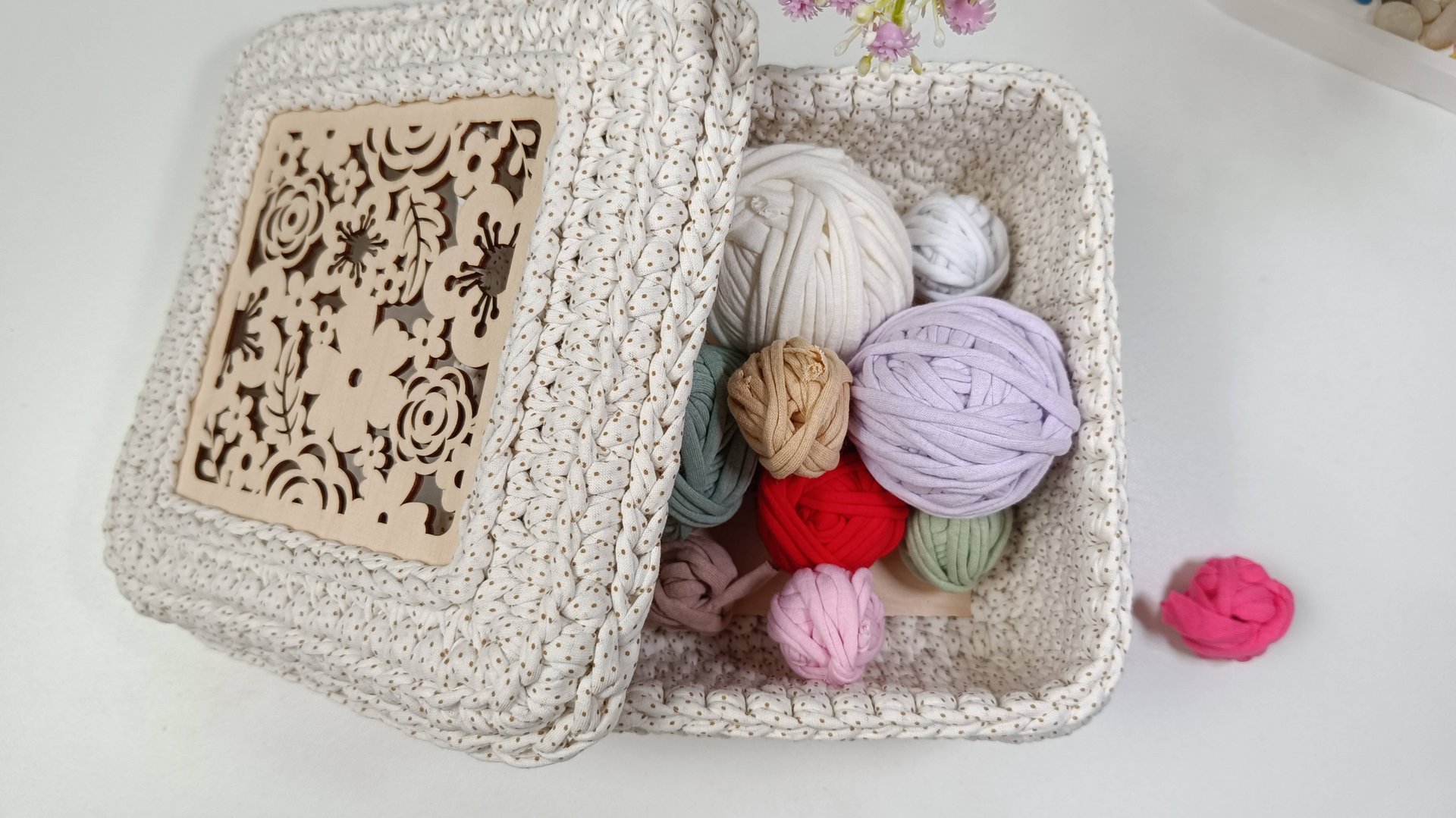 Квадратная корзина с крышкой из трикотажной пряжи крючком 🧶 смотреть онлайн