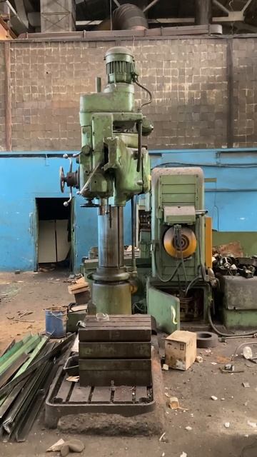 Радиально-сверлильный станок 2А-53 смотреть онлайн