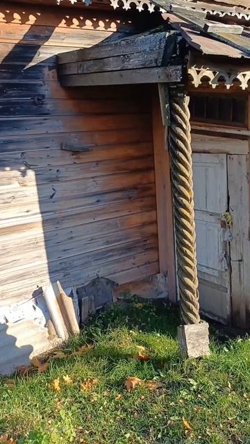 Красивый старинный дом в деревне #деревня #старина смотреть онлайн