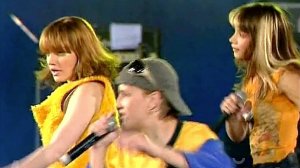 КЛАСС предвидел все комменты про них и назвал песню НУ, КОМУ КАКОЕ ДЕЛО 👍 или 👎