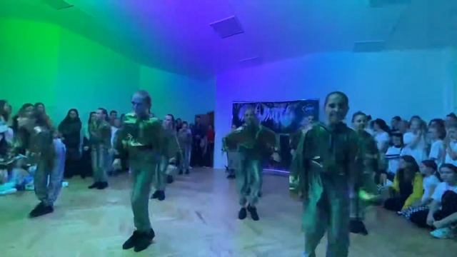 Школа танцев BDF, группа Mafia смотреть онлайн