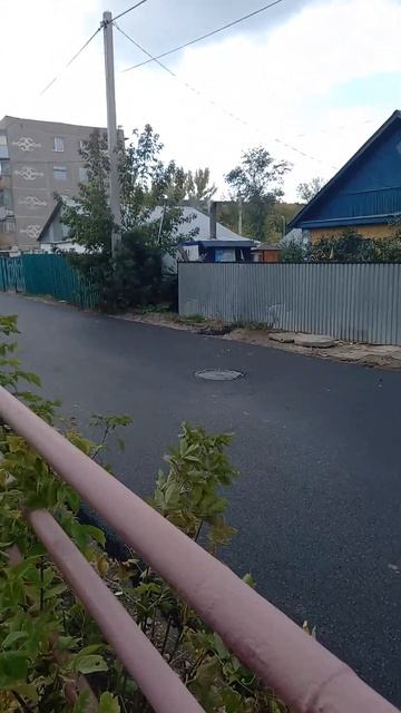 На Коммунистической улице положили асфальт 27-го Сентя смотреть онлайн