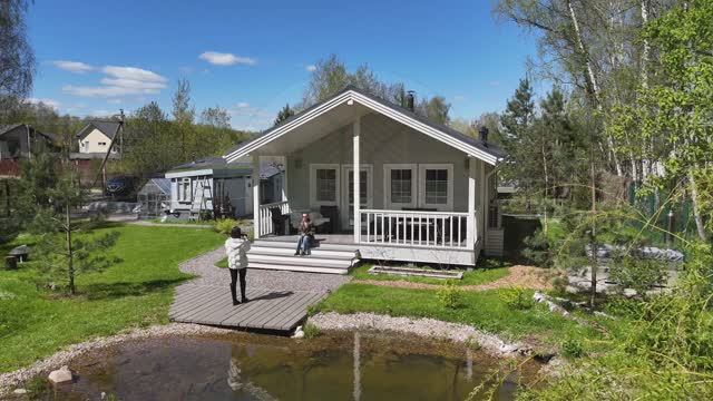 Обзор интерьера и экстерьера каркасного дома по проекту DALARI|Стоимость строительства