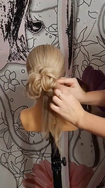 прически|Быстрый способ сделать вечернюю причёску бе? смотреть онлайн