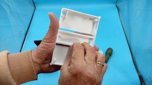 Автоматические выключатели и бокс для автоматов с Янд