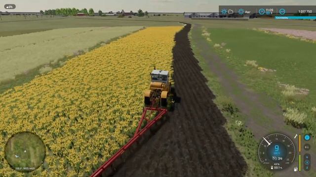 Farming Simulator 22 : Новгородовка #1 | Вспахал поле, купил технику. смотреть онлайн