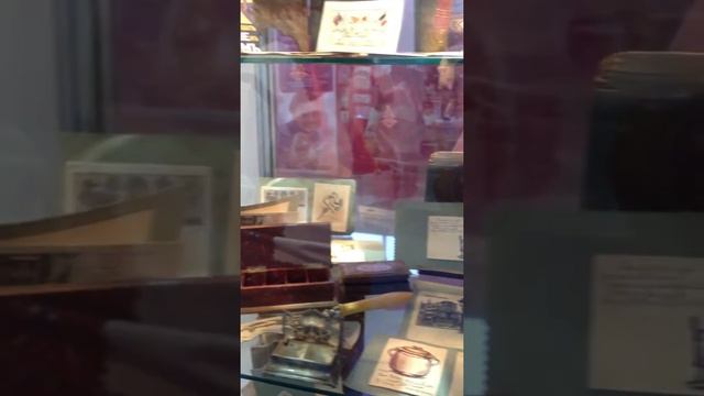 Экспозиция "Открытки во все времена" смотреть онлайн
