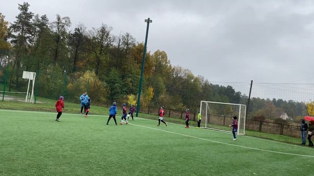 Радомышль. Финал. Малый кубок. ДЮСШ «Чемпион»-2 (Киев) - КДЮСШ №22 «Олимп» (Киев). Первый тайм. смотреть онлайн