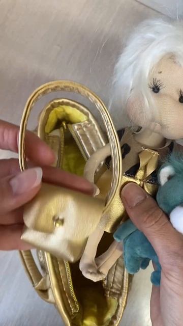 Куколка с гардеробом смотреть онлайн