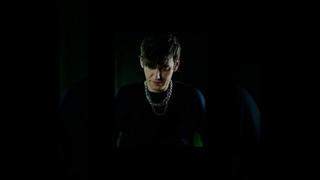 ЭЙ ДЕВЧЁНКА В 16 РЯДУ АНТОН ШАСТУН ✨❤ смотреть онлайн