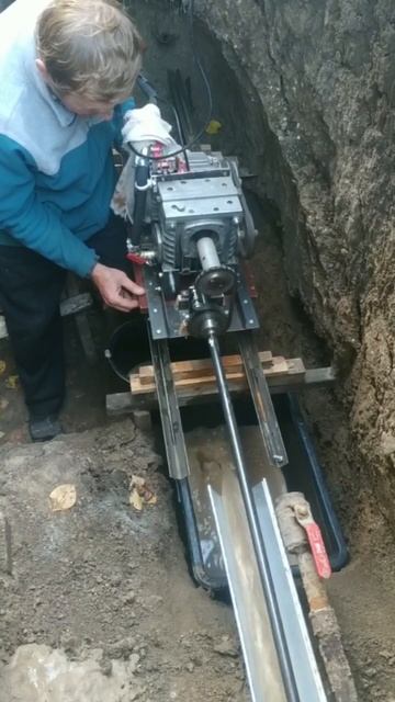 Установка для горизонтального бурения. Прокол под зем смотреть онлайн