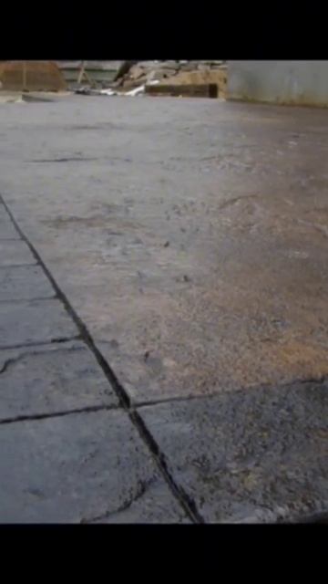 Дорожки и цоколь из печатного бетона смотреть онлайн