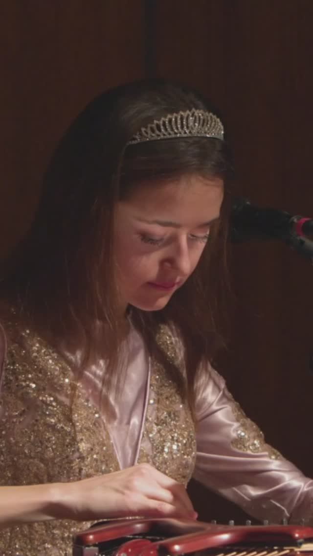 Ладование гуслями для исцеления сердца. Арис «Ра Свет» смотреть онлайн