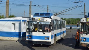 Троллейбус ЗиУ-682 КВР БТРМ-4035. Покатушки по Барнаулу.