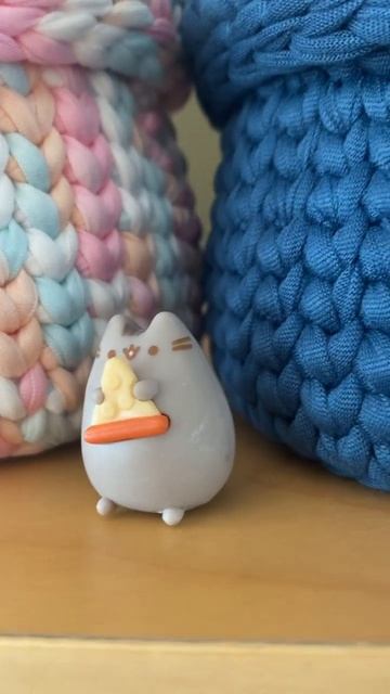 Здесь есть все, #котик #пицца и мои #корзинкиручнойрабо смотреть онлайн