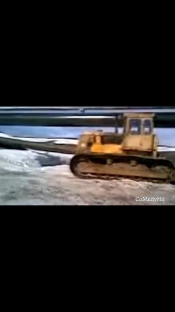 Синий трактор отдыхает. Приколы про трактористов. #приколы #трактор #тракторист #shorts смотреть онлайн