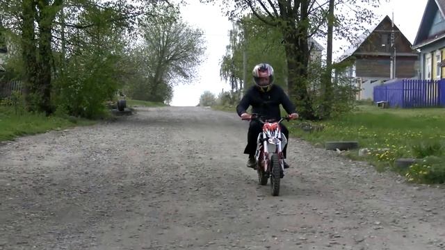 Какой мопед или мотоцикл купить подростку ? смотреть онлайн