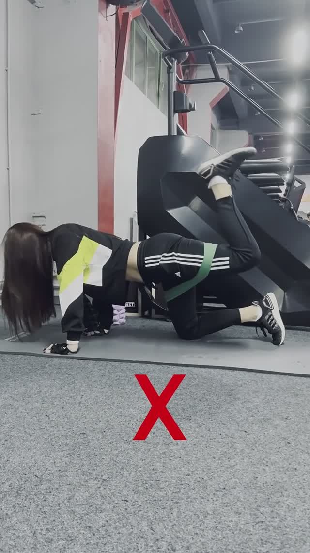 Работаем 💪 #befit #gym #gymhumor #humor #shorts #sport #fitness #юмор #тренажерныйзал