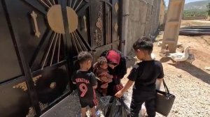 09.05.2025 Таябе благодарит свою соседку за заботу о детях 🎁🛍и вакцинацию коз. 🐏