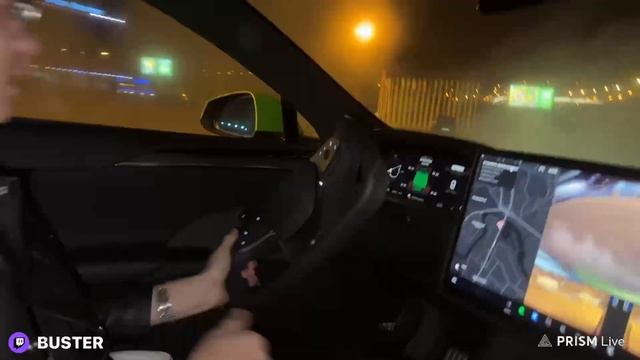 БУСТЕР БЕСШУМНО ДРИФТИТ НА ТЕСЛЕ смотреть онлайн