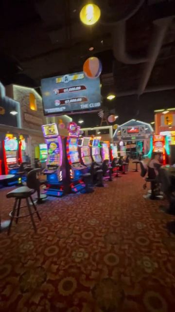 Остановился, всё проиграл, поехал зарабатывать дальше смотреть онлайн