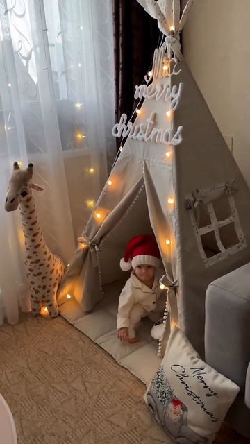 Гномик в ожидании чуда ☺️ #shorts #чудо смотреть онлайн