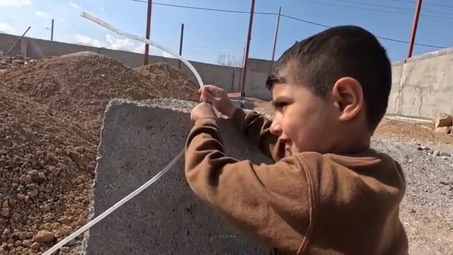 04.02.2025 Покупка большого гардероба и счастье Сами и Хамида на улице смотреть онлайн