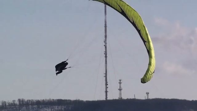 Комса 20 03 2016. Полеты на параплане в Тольятти смотреть онлайн