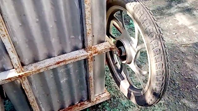 Тачка из алюминия по хозяйствуПОСМОТРи смотреть онлайн