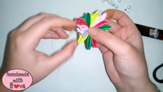 Разноцветная "медуза" Канзаши/Kanzashi смотреть онлайн