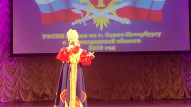 Я на горку шла