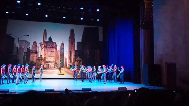 Танец с бутылками)«Буратино» эстрадно-хореографический ансамбль, ДК"Москвич" г. Москва 18/11/18г. смотреть онлайн