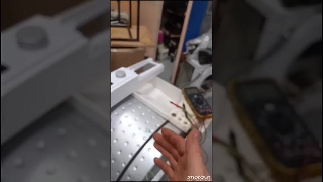 Сушильная машина Vestel при включении на дисплее горит "en смотреть онлайн