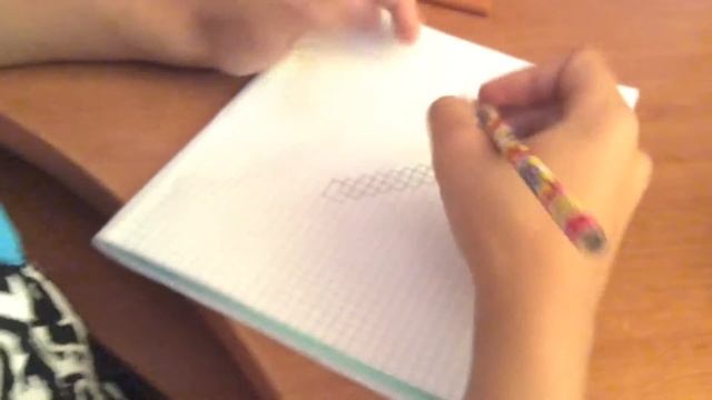 Рисуем кирку по клеточкам смотреть онлайн