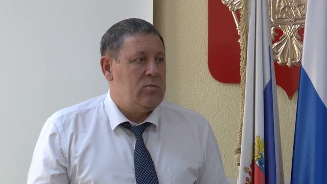 Вопросы уличного освещения обсуждали депутаты смотреть онлайн