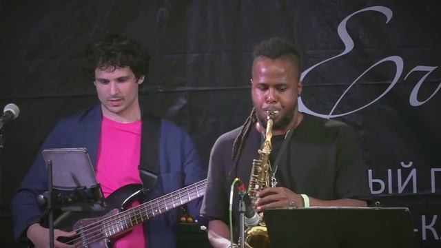 6. Carlos Hechavarria (Куба) & Jazz Park на IX Фестивале EverJazz смотреть онлайн