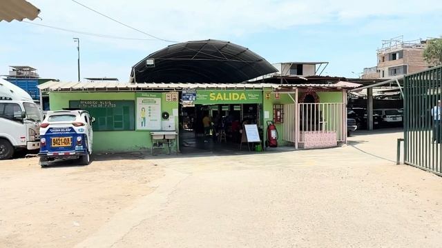 нетуристическая Лима / Real Lima / Lima, San Juan De Miraflores