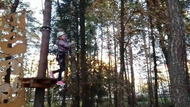 Веревочный парк 323, Алиса на трассе смотреть онлайн