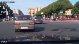 БЛОНДИНКИ ЗА РУЛЕМ Супер ПОДБОРКА