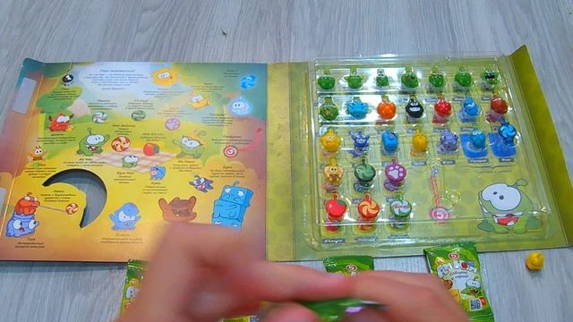 Распаковка пакетиков Ам Ням акция, коллекция Ам Ням новая в альбоме, коллекция пакетиков Ам Ням 2025 смотреть онлайн