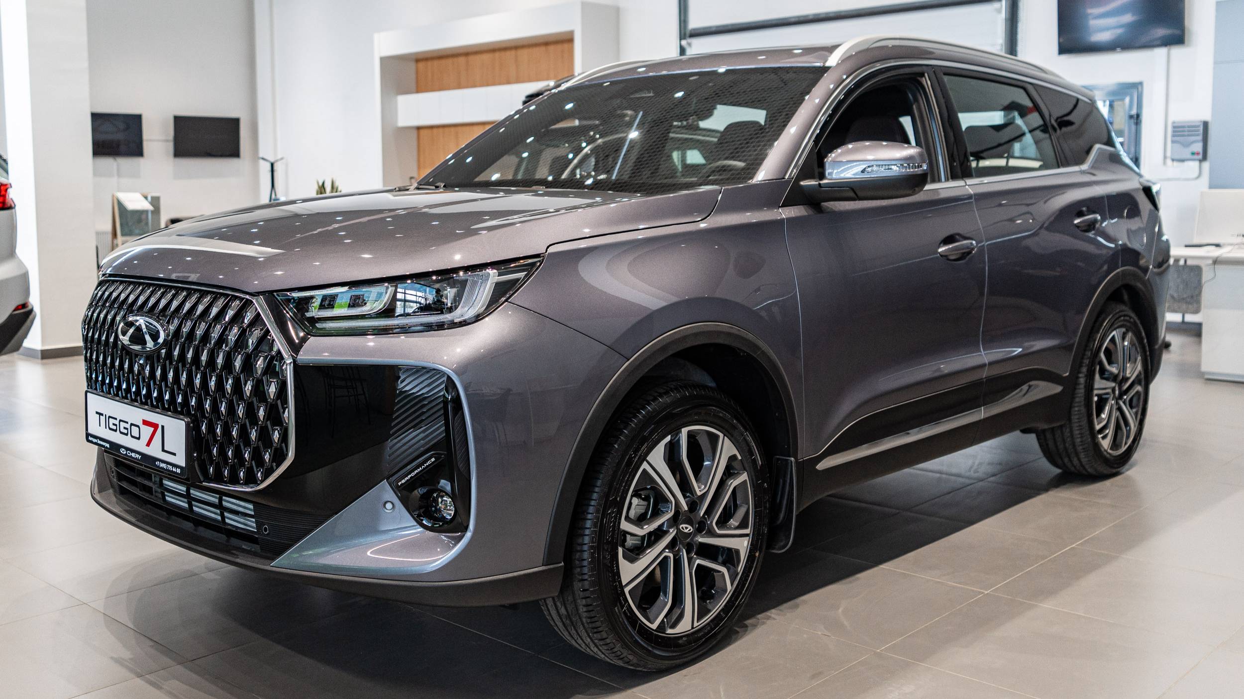 CHERY TIGGO 7L (Ultra) Стальной серый смотреть онлайн