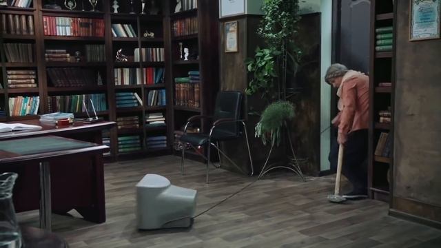 Лучшие приколы 2020 | На Троих | В учительской можно всё смотреть онлайн