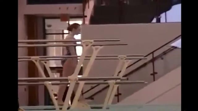 Приколы над девушками с падениями и неудачами (97) смотреть онлайн