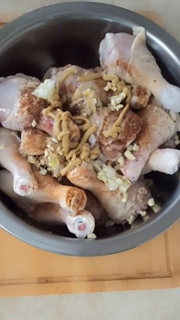 Куриный шашлык на мангале. смотреть онлайн