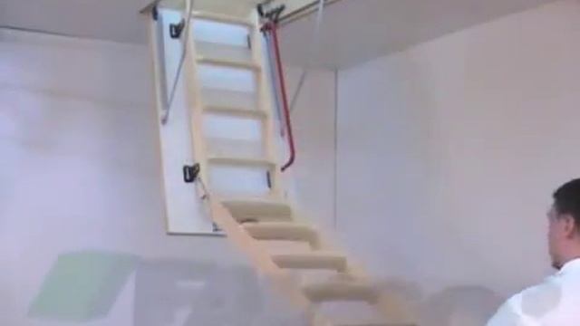 Монтаж чердачной лестницы
