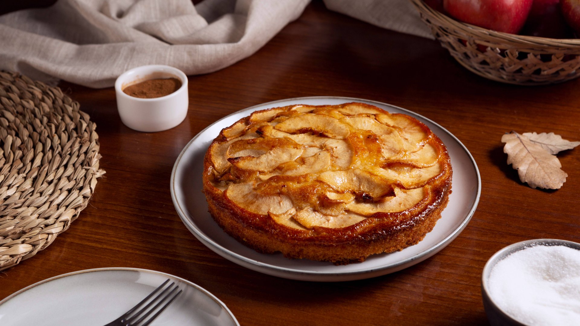 Пирог с грушами на сковороде. Можно приготовить с любыми фруктами! смотреть онлайн