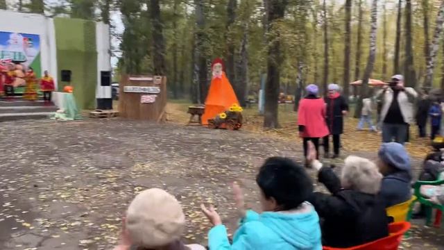 Народный ансамбль «Селяне», III межрайонный гастрономический фестиваль « Картофель FEST», 24.09.202 смотреть онлайн